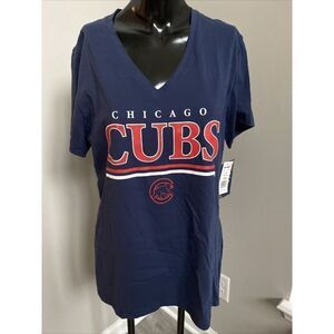 Ladies Large Genuine Merchandise V-Neck Chicago Cubs Shirt. New With Tags!!